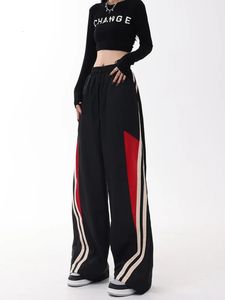 Y2K Women Streetwear Sports Cargo coreano Harajuku Casual Parachute Tech Pants Men Pantaloni per le gambe a gamba Abbigliamento vestiti per pantaloni 240508