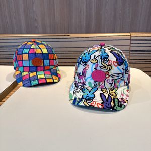 Designerskie czapki haftowane czapkę baseballową Kobieta Summer Casual Casquette Sto Take Sun Ochron