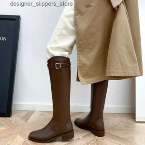 Boots Womens shoes winter knee high axis footwear womens leather boots Pointed toes long brown comfortable elegant thermal quality Q240521