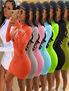 Frauen Kleider Designer sexy Slim Casual Reißverschluss Solid -Farbrock plus Größe mehrere Farben Lange und Kurzarm Dresst06796713
