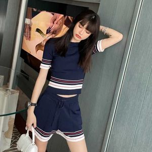 same simple contrast color stripe ice silk knitted short sets of shorts