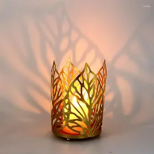 Ljusstakare nordiskt järn ihålig blad ljusstake hållare hem butik skrivbord dekoration romantisk ljusstjulig middag bröllopsdekor
