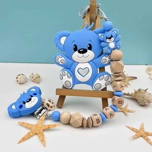 Pacifier Holders Clips# Personalized English Wooden Letter Name Baby Bear Silicone Pendant Nipple Clip Chain Frame Teeth Baby Cavai Toy Gift d240521