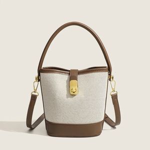 Mode Casual Eimer -Umhängetasche für Frauen hochwertiger Cross Body Bag Designer Vielseitiger kleiner Handtasche Trend Luxusdesigner 240517