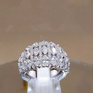 Luxury Full Bling Iced Out CZ Rings for Women Designer Jewelry Charm Wide Band Bridal Wedding Finger Diamond Rings Gift