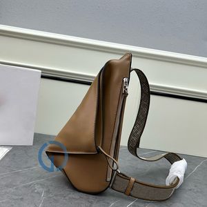 Antons av högsta kvalitet Sling av ryggsäck män väska bum bröstpaket unisex mode crossbody axelväska i kalvskinn läder spegel kvalitet designer väska s327