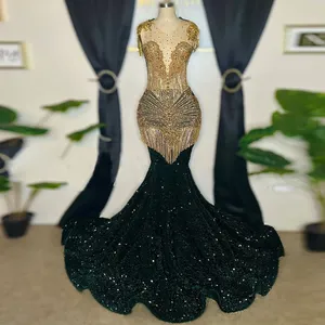 Oszałamiająca sukienka balowa dla czarnych dziewcząt 2024 Kryształowe sukienki urodzinowe Dark Green Mermaid Evening Suknia