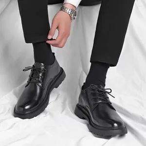 Lässige Schuhe stilvoller Gentleman Leder handgefertigt Schnürung männlicher Luxus Oxfords Männer