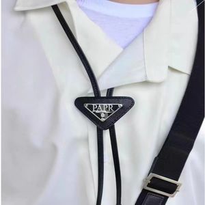 necktie luxurys designer Mens Women Designer Ties Fashion Leather Neck Tie Bow For Men Ladies With Pattern Letters Neckwear Fur Solid Color Neckties 2 Colors