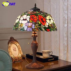Bordslampor fumat tiffany lampa retro målat glas blomma mönster skrivbord el hem dekor lätt studie sängkväll