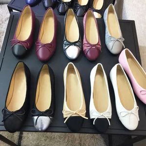 Elbise ayakkabıları bayan tasarımcı bale ayakkabıları kadın ayakkabılar bahar sonbahar yeni yay moda düz tekne ayakkabı bayan deri tembel dans somunları büyük boy 34-42 kutu deri taban ile