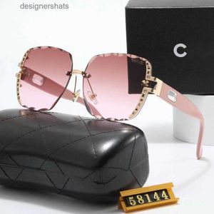 Occhiali da sole Designer Channel Luxury for Women and Men Logo y Slm6090 Smetti di stile STHE STELLO CATTURA CATTO STREZZA STREZZA STRUTTO STRIAME DI BUNCOLA CON BOX