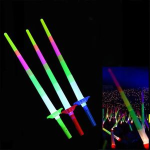 Led Glow Sword Kids oyuncak çubukları geri çekilebilir aydınlatma yanıp sönen konser partisi dekorasyonu 240521