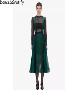 Autumn Vintage Green Hollow Out Midi Dress Sext See Through Lace Patchwork Pleated Dress Self Portrait Party Dress Y2008051583179