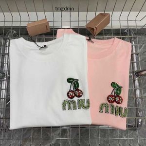 miuファミリーチェリービーズレター女性用スプリングスマーのための半袖Tシャツ新しい小さな新鮮な老化したソリッドカラーラウンドネックトップ