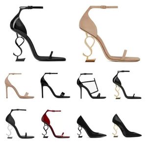 Sandals Dress Shoes 2022Luxury Dressingshoes Designer High Heels Batent Leather Gold Tone Triple Black8050379