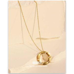 Cart Necklace Dignified and Glossy 2024 Golden Fashionable Simple Elegant Cold Cool Style Round Ring Design Versatile Intern with Original Logo Box