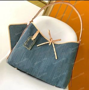 Dżinsowa niebieska torba na ramiona Torba na ramiona średnia torebka PM najwyższej jakości płótno skórzana designerka mody torba zakupowa mini księżyc torebka 10A Portfel sprzęgła 240515
