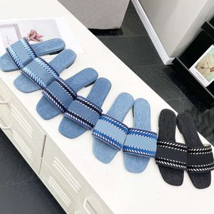 Kvinnor tofflor designer Sandal Blue Denim Slide Canvas Flat Slipper Summer House Comfort Slides Flip Flops Beach Shoes 35-43 med Box 571