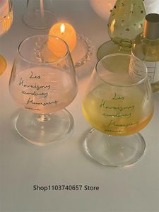 Copos de vinho coreano francês letra inglesa copo simples suco de frutas altas de fruta vermelha champanhe transparente grande barriga