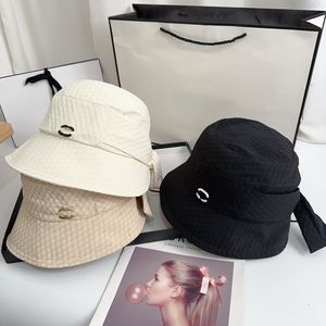 Retro Brand Designer Wide Brim Bucket Hat Ladies Four Seasons Leisure Outdoor Sports Fashion Hot Style 3 Colors Optional Bow Visor Hat