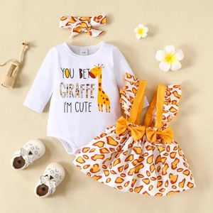 Kläduppsättningar 0-18 Month Baby Girl Set Print Giraffe Bodysuits Sweet Flower Strap Dress Pannband Spädbarn Presentkläder till Born