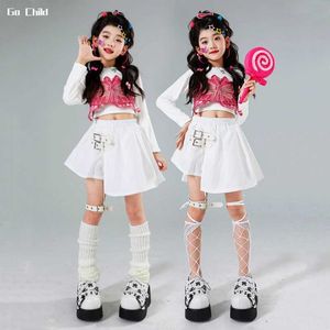 Roupas conjuntos de roupas meninas hip hop adorável colheita top butterfly colete street dança saia cagro calça infantil roupas de rua infantil roupas de fantasia de figurino conjunto y240520cf6n