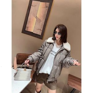 Women's Down Parkas Autumn/Winter New Bean Green Lamb Collar Coat Letter Brodery Decoration Design