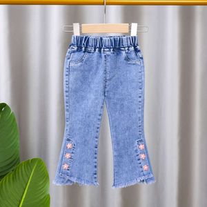 Dziewczyny kwiatowy wzór dziewcząt spodnie dżinsy dla dzieci wiosenne jesień dziecięce spodnie ubrania