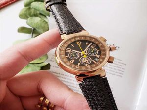 Top Mens 42mm Bracelet Watch Calendar Quartz Casual Men039s Watch Dial Business Male Wristwatch wristwatches high Watches Mens5169689