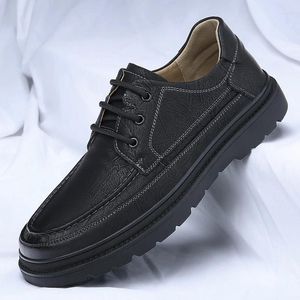 Casual Shoes Vintage Style Mens Brogue Handgjorda Oxford Leather Dress Classic Business Flats Formella skor