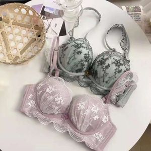 French Girls Underwear Women's Small Chest Gathered Lace No Steel Ring Adjustment Type Upper Collection Side Milk Latex Bra Set