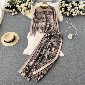Kadınlar için iki parçalı pantolon örgü basılı basılı set, kış gevşek uzun kollu kazak kazak geniş bacak tasarımcısı lüks takım elbise
