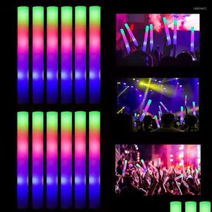 Decorazione per feste 12/15/30/60pcs Tubo Stick Glew Blow Lochi scuro per BK Colorf Foam RGB LED SCOLA SCOLA