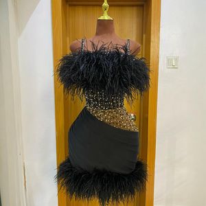 2024 Luxurious Black Cocktail Dresses For Women Evening Wear Birthday Gowns Illusion Feather Spaghetti Straps Beaded Pearls Sheath Gown for African Black Girl C138