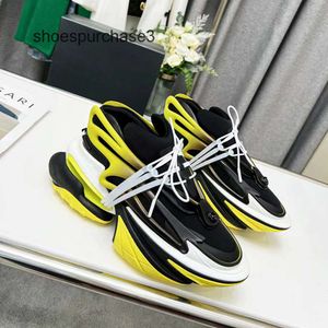 Coppia di donne di qualità Acceniente Spesso di design Spesso Spesso Colore Top Top Abbinata Sneaker Sneaker Balmmain Spaziatore Balmmain Sort Sports Dad L2WW