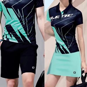 Camisa de tênis de camisa de corrida camisa de golfe camisa pólo badminton mesa de tênis roupas de tênis terno de suor de homens e saia esportiva feminina 240522