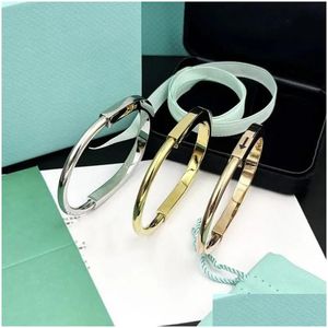 Other Bracelets Top Quality Horseshoe U Diamond Titanium Steel Bangle Designer Lock Bracelet Sier Rose Gold For Women Men Jewelry Lov Ot7Sx