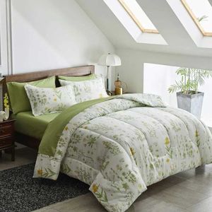 Bedding sets 7-piece plant bed packed in a bag with green leaves yellow flowers in a green color tone and smooth and soft ultra-fine fiber comfortable setQ240521