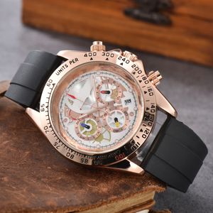 Mens Classic Watches Lüks Tasarımcı Otomatik Kuvars Kol saati Lüks Çalışma Süresi oyuklu Kauçuk Kayış Kayış Relojes R33548