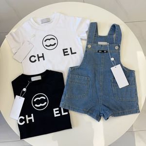 Designer Childrens Outfit Branded Kids Clothing Set Luxury Kids Apparel Set Fashionable Children's Apparel Trendy Kids Outfit Top Quality Childrens Clothing Set