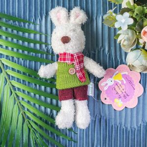 Plush Dolls 1PC 18cm Cute Rabbit Plush Keychain Toys Mini Bunny Bag Pendants Stuffed Animals Dressing Rabbits Bear Doll for Girls Gift H240521 S3Z1