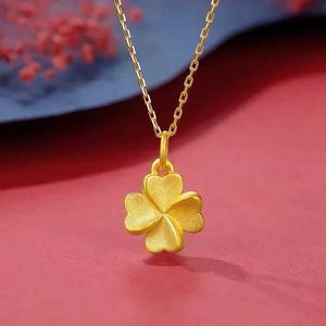 Pendanthalsband Luxury Pure Gold 999 True Gold 24K Gold Necklace Womens ClaVicle Chain High End Niche Four Leaf Clover Pendant D240522