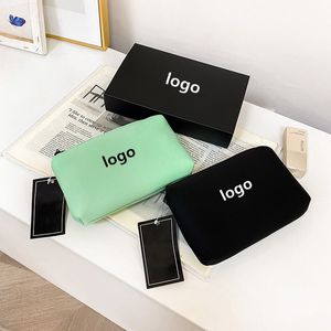 Bolsas de armazenamento designer saco de maquiagem feminina com letras de moda bolsa de grande capacidade de batom de batom saco saco de armazenamento de telefone celular feminino