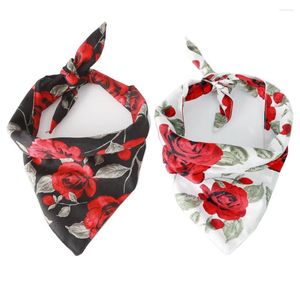 Abbigliamento per cani katu rosa rosa gatto bandana di San Valentino petto di petame per pet sciarpa per il collo regolabile asciugamano saliva per piccoli cani medium