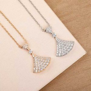 Pendant Necklaces High quality S925 sterling silver all diamond necklace suitable for womens versatile fashion brand exit jewelry party gifts d240522