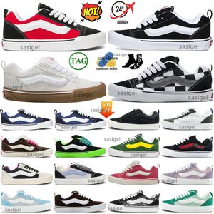 デザイナーKnu Skool Sneakers Shoes Trainers Black White Nayy Shoe Off Gum Triple Purple Green Yellow Mega Check Red Mens Womens Platform Men Brown