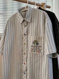 T-shirty mężczyzn Summer American Mens i damskie modne retro wysokiej klasy koszulka pasiastka odpowiednia dla pary luźne swobodne top o krótkim rękawie Q240521