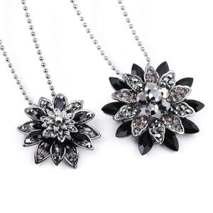 Pendant Necklaces Black Dahlia Necklace Vintage Flower Crystal Pendant Emblem Mens Necklace Pin Jewelry d240522