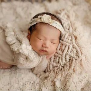 Pillows Tassel Retro Style Pillow Newborn Baby Photography Props Handmade Knitted Fotografia Accessories Studio Photography Props d240522